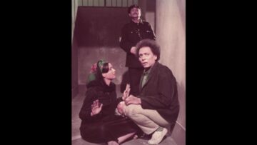 من افلام الزعيم عادل امام الهلفوت بطولة عادل امام الهام شاهين صلاح قابيل سعيد صالح  1985