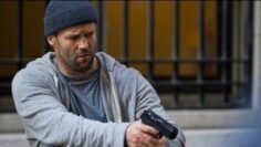 مصارع عصابة بتقتل مراته واصبح شخص مشرد لاكن بينتقم منهم بمساعده بنت صغيرة| ملخص فيلم Safe