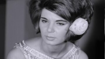 فيلم ولدت من جديد