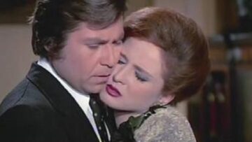 نجلاء فتحى و حسين فهمى و نور الشريف و  الفيلم النادر جداً الممنوع ( إرحم حبى )