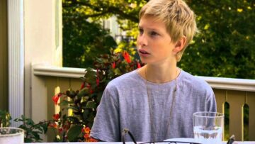 Gymnasieprojekt 2012 – Flickan & Äppelgården  – Hela Filmen!