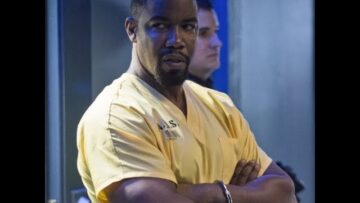 فيلم مايكل جاي وايت Michael Jay White new movieالجديد 2019 الخيال العلمي  لسنه 2037