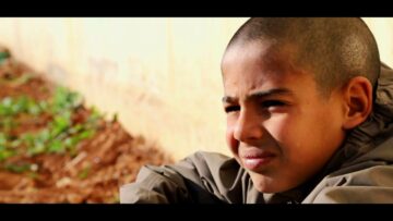 الفيلم المغربي العيشة الحارة  ( la vie chaude)